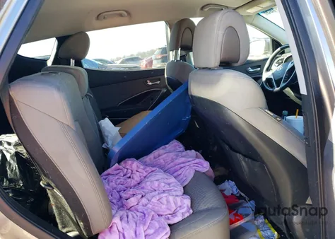 2013 Hyundai Santa Fe Sport z USA, uszkodzony, nr VIN 5XYZT3LB9DG109280